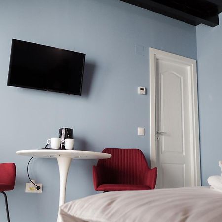 Villa Wild Rooms Jiet Oda fotoğraf